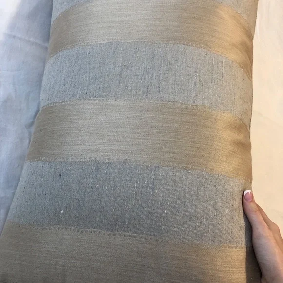 Set of 2 Anichini 100% silk pillows stripe beige grey tan with inserts neutral